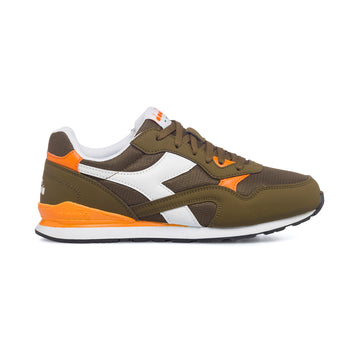 Scarpe da ginnastica verdi da ragazzo con logo laterale a contrasto Diadora N.92 Gs, Brand, SKU s353000081, Immagine 0